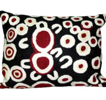 'Inma' Rama Sampson. Cushion cover Wool 30 x 40cm *variable