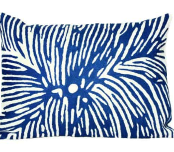 'Water and Sand' Alice Dixon Nampitjinpa. Cushion cover wool 30x40cm