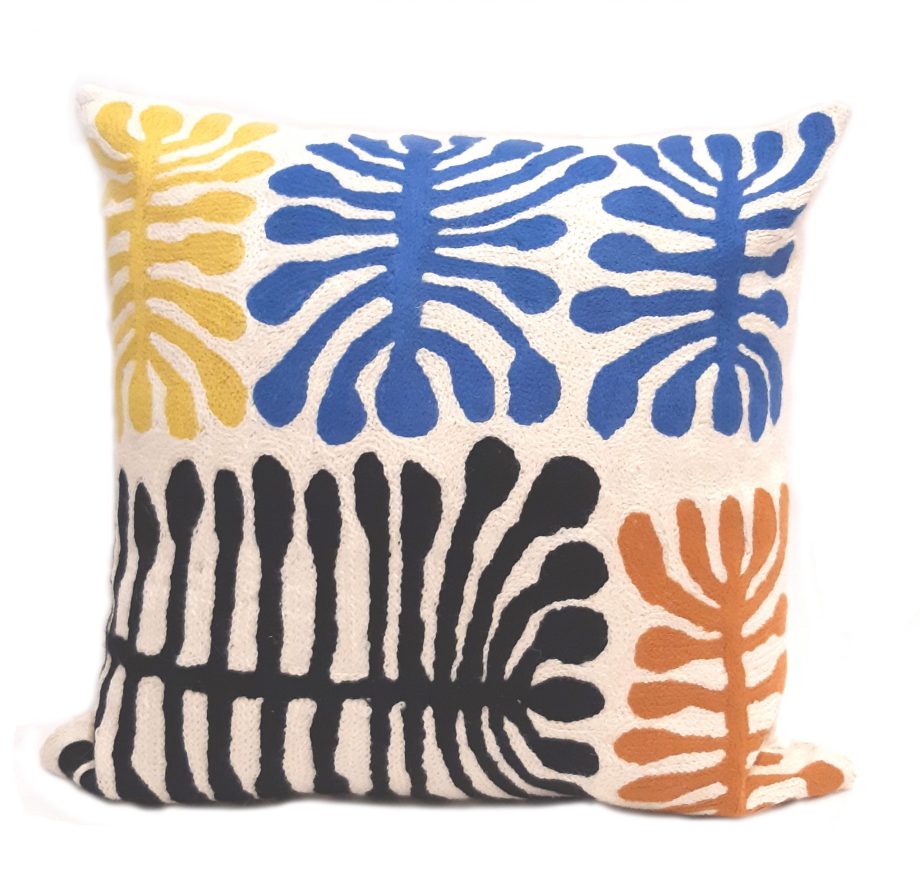 Watyia Tjuta Tree - Wool 40x40cm (16in) Cushion Cover by Mijtili Napurrula
